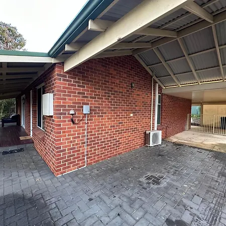 Three Bears Beach House Dunsborough Exterior photo